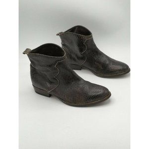 Agl Attilio Giusti Leombruni Wyatt Coal Booties